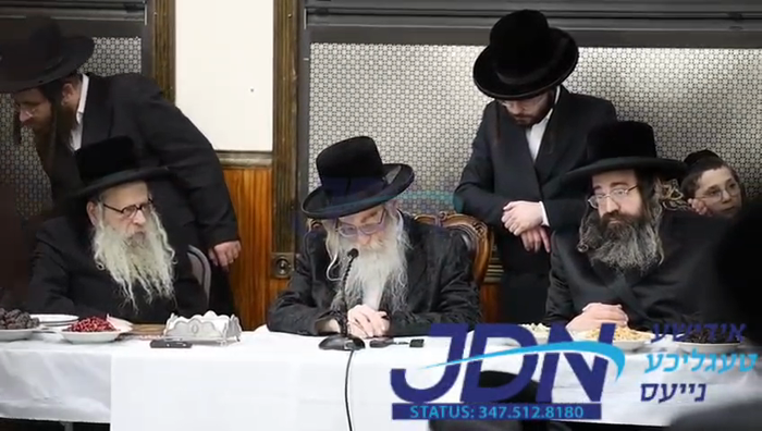 האדמו"ר מסטאניסלאוו ביים חמשה עשר בשבט טיש.