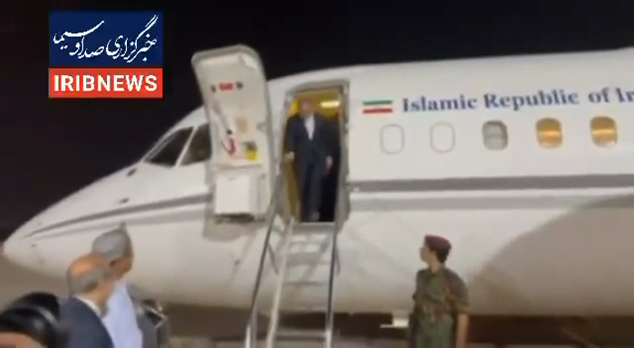 איראנ'ס אויסערן מיניסטער אבאס אראקשי איז יעצט אנגע