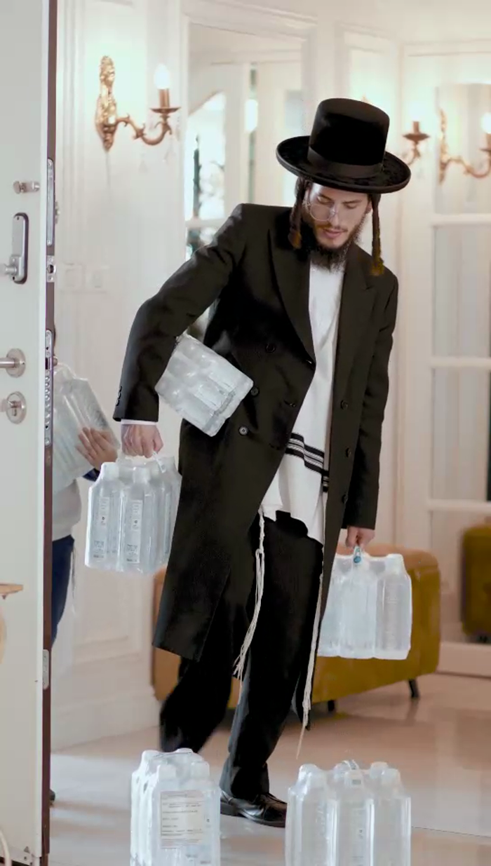 Stop schlepping water bottles
NOAM Water System
 
