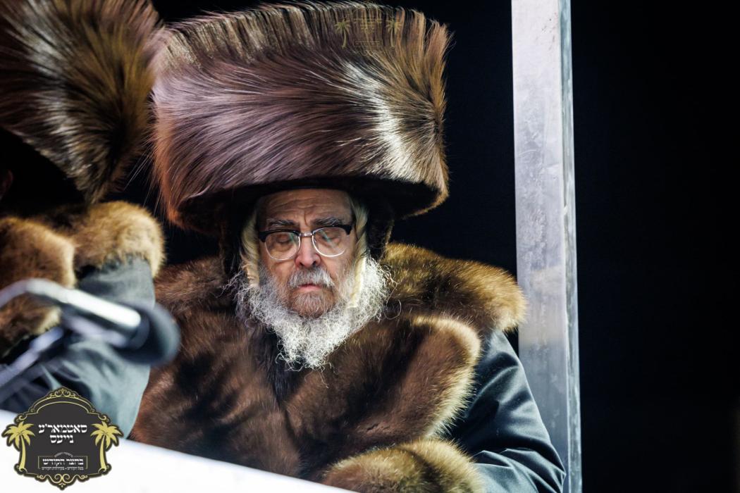 שמחת נישואי הכלה נכדת דור רביעי פון כ''ק רבינו הגה