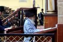 🌴בצל הקודש🌴 
רבינו שליט''א אויף א באזוך בהיכל כולל