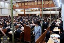 כ''ק רבינו הגה''ק שליט''א אויף א באזוך בהיכל כוללי