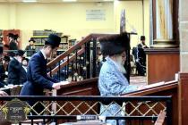 כ''ק רבינו הגה''ק שליט''א אויף א באזוך בהיכל כוללי