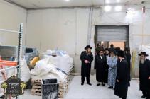 נאך בילדער כ''ק רבינו הגה''ק שליט''א אויף א באזוך 