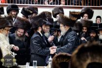 שמחת נישואי הכלה נכדת דור רביעי פון כ''ק רבינו הגה