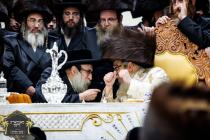 שמחת נישואי הכלה נכדת דור רביעי פון כ''ק רבינו הגה