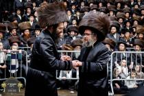 שמחת נישואי הכלה נכדת דור רביעי פון כ''ק רבינו הגה