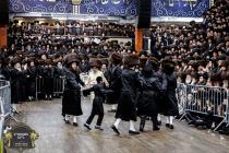 שמחת נישואי הכלה נכדת דור רביעי פון כ''ק רבינו הגה