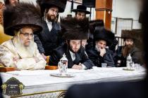 שמחת נישואי הכלה נכדת דור רביעי פון כ''ק רבינו הגה