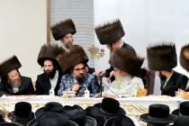 🌴בצל הקודש🌴 
רבינו שליט"א ביים שמחת השבע ברכות היי