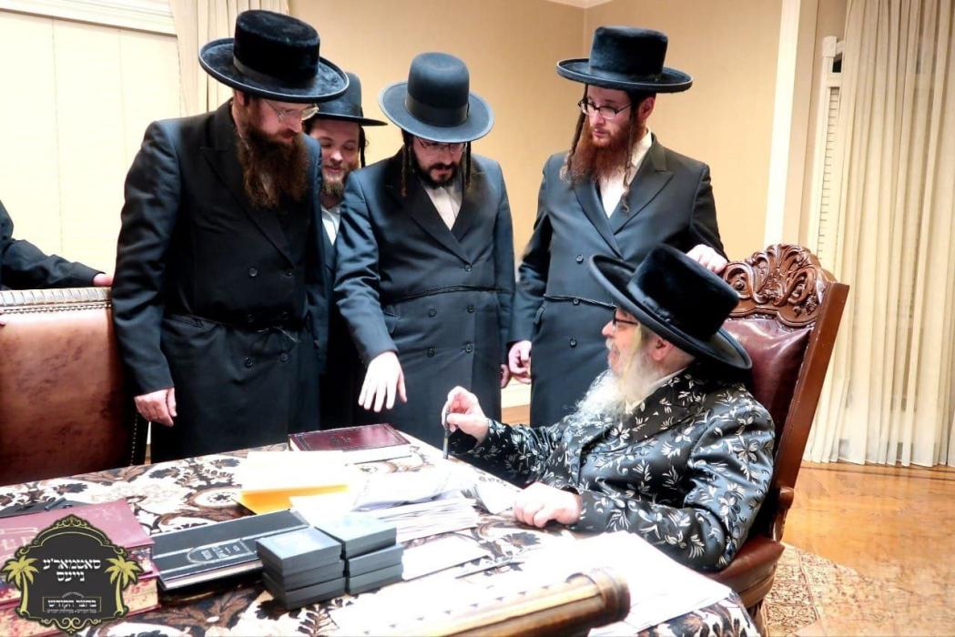 הר"ר שמעון שישא שליט"א ראש המצילים אינערהאלב מרכז 