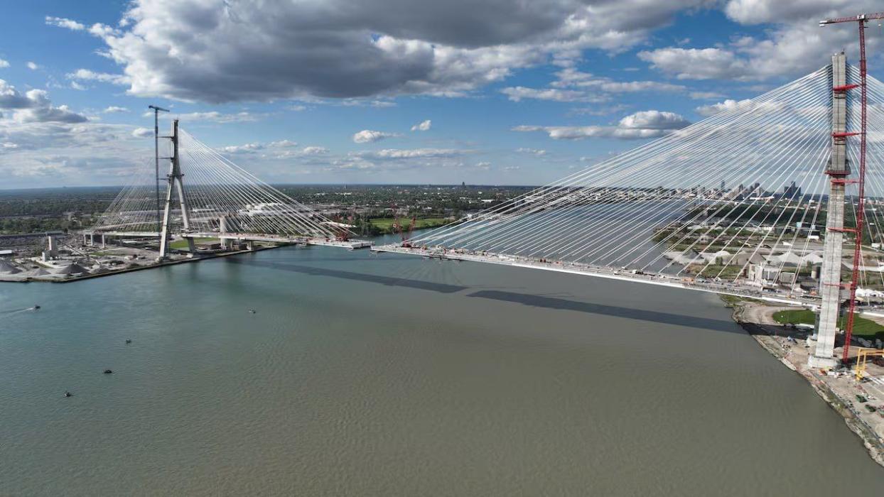 אין א פרישע דראמאטישע באשלוס האט פרעזידענט טראמפ נ