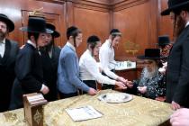 🌴בצל הקודש🌴 
רבינו שליט"א ביים פארטיילן מטבעות פאר