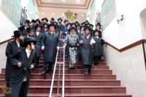 🌴בצל הקודש🌴 
רבינו שליט''א ביי תפילת מנחה אין עיר 