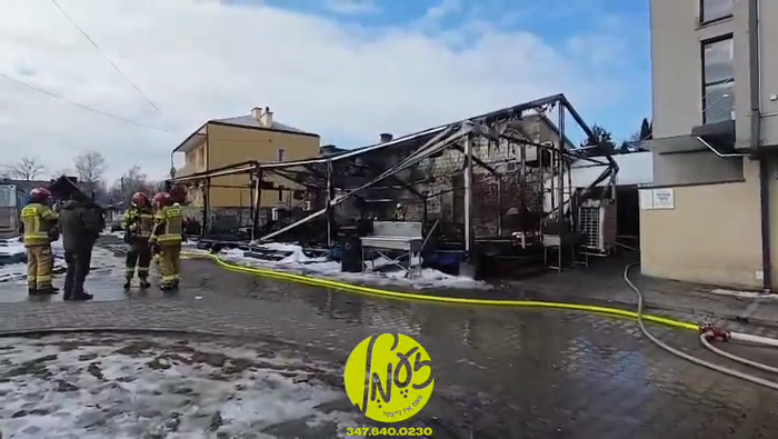 פוילן - א העלישע פייער האט זונטאג נאכמיטאג אויסגעב