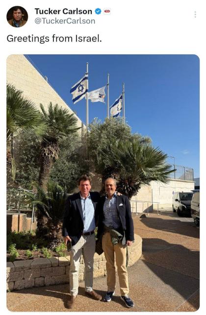 שלום... 

טאקער קארלסאן איז אנגעקומען אויף מדינת י