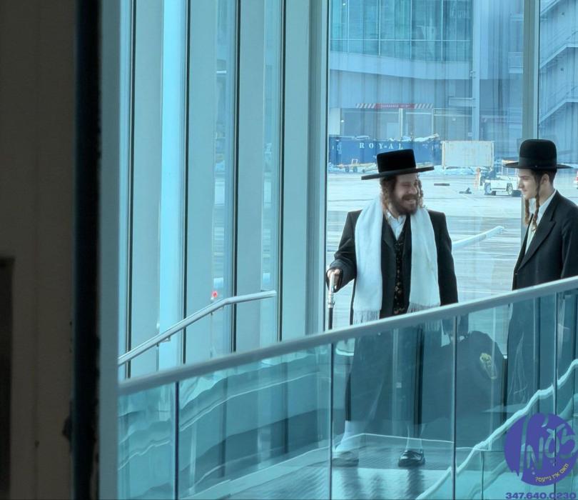 בילד: האדמו"ר מקרעטשניף כפר עטה היינט אינדערפרי אי