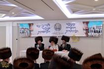 🌴בצל הקודש🌴 
רבינו שליט"א ביים מלוה מלכה פאר די תו