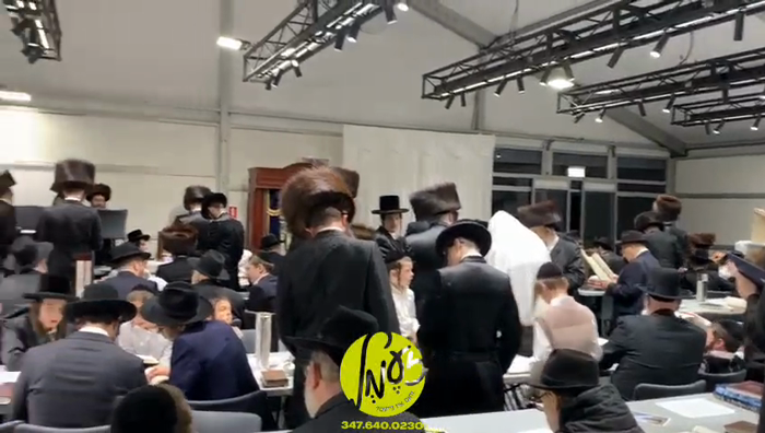 ערשטע אין די וועלט: מעלבוירן - ביים ענדע פון קריאת