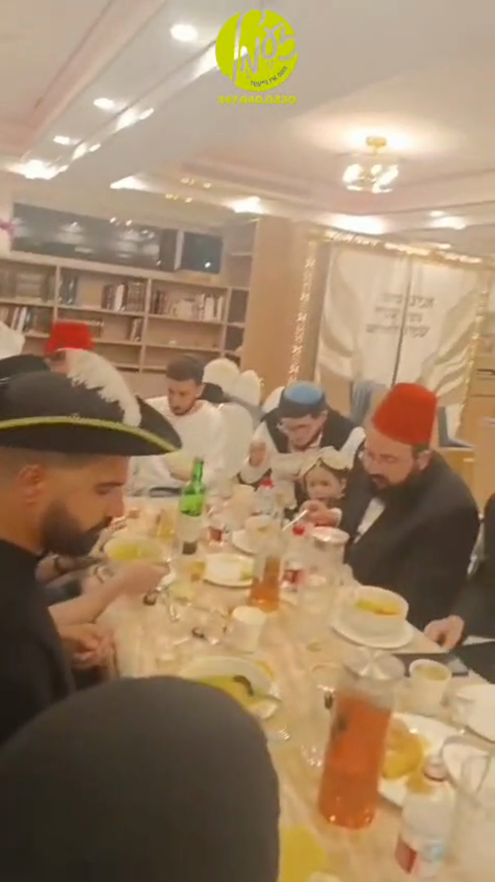 טשיינע - פורים סעודה אין שטאט פושאן ביים שליח ר׳ ג