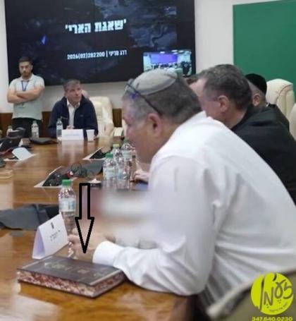 בילד וואס איז געגאנגען וויירעל: דער שב"כ הויפט דוד