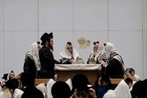 🌴בצל הקודש🌴 
רבינו שליט"א ביי קריאת התורה ביום הפו