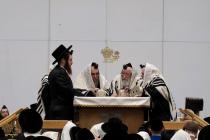 🌴בצל הקודש🌴 
רבינו שליט"א ביי קריאת התורה ביום הפו