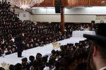 🌴בצל הקודש🌴 
רבינו שליט"א ביים שלחן הטהור לכבוד שו