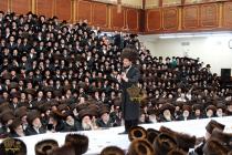 🌴בצל הקודש🌴 
רבינו שליט"א ביים שלחן הטהור לכבוד שו