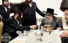 כ''ק רבינו הגה''ק שליט''א אויף א מסיבת לחיים אין ש