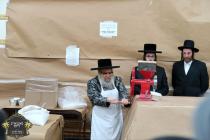 כ''ק רבינו הגה''ק שליט''א ביים מאלן ווייץ בטירחא ד