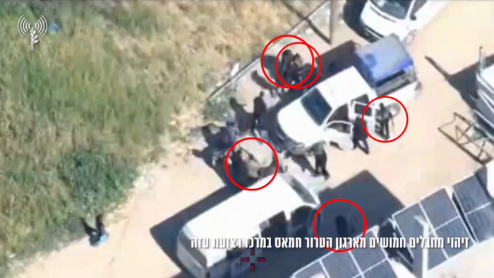 א גרופע כאמאס טעראריסטן וואס האבן געפלאנט צו דורכפ