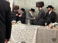 כ"ק מרן אדמו"ר שליט"א איז זיך משתתף ביים שבע ברכות