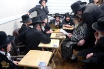 🌴בצל הקודש 🌴
רבינו שליט''א ביי ניחום אבלים ביי משפ