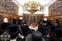 תלמידי ישיבה קטנה באבוב 45 פון ב''פ בקו''פ אצל כ''