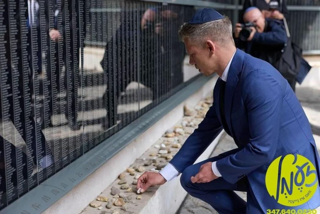 אונגארן - פרעזידענט ערוועלט פיטער מאדיאר היינט ביי