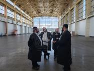 אל המקום אשר הכינותי

די ראשי עסקני בצל תומר אינאי