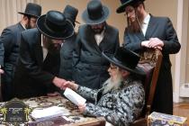 עסקני מרכז עזרה ויועץ פון ארה"ב אינאיינעם מיט העסק