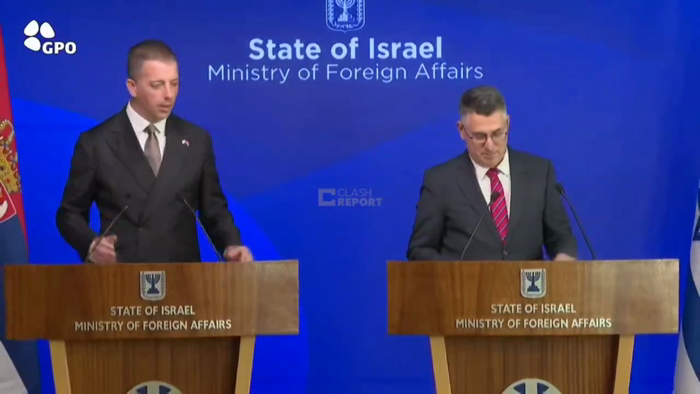 סערביע'ס אויסערן מיניסטער, אליינס א איד, מארקא דור