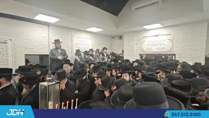 רירנדע מאמענטן ביים ציון הק' פונעם הייליגן ישמח מש