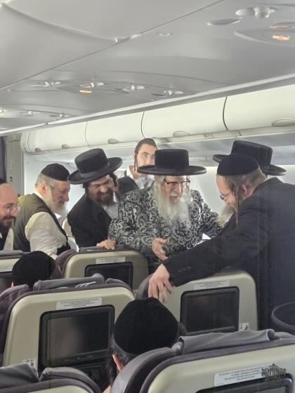 כ"ק מרן רבינו שליט"א אין סטוארט לופטפעלד איידער דע