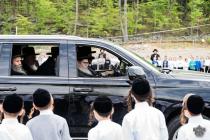 כי בשמחה תצאו ובשלום תובלון

תפילת שחרית ברוב עם א