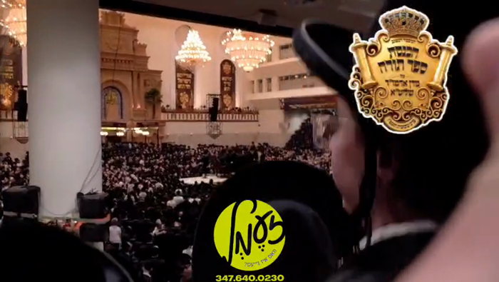 בני ברק - הכנסת ספר תורה דורך האדמו"ר מוויזניץ ערב