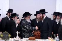 כ''ק רבינו הגה''ק שליט"א ביים שמחת התנאים פון החתן