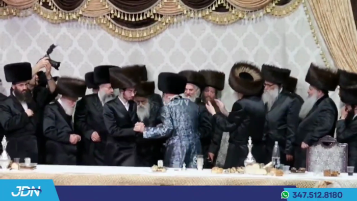 שמחת החתונה פונעם ערשטן אור אייניקל ביי האדמו"ר מא