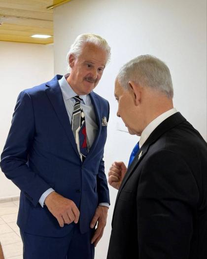 מייק איווענס, א טראמפ ראטגעבער און לאנגיעריגע פריי