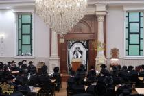🌴בצל הקודש🌴
רבינו שליט''א ביים משמיע זיין די תהילי