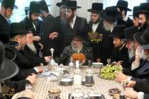🌴בצל הקודש🌴 
רבינו שליט"א אויף א מסיבת לחיים אין ש