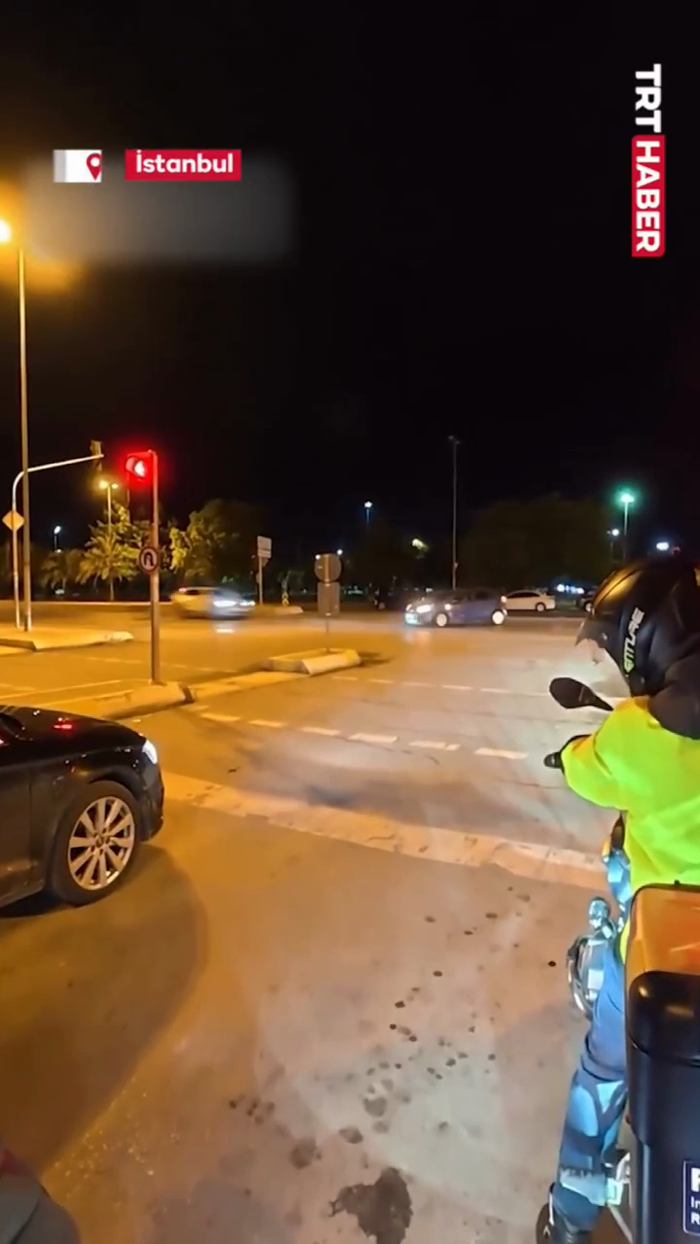 דריי מענטשן זענען פארוואונדעט געווארן אין א דראמאט