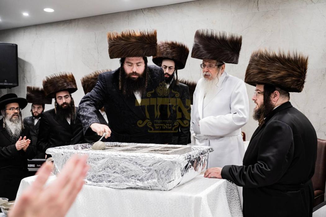 הגה"צ בני רבינו שליט"א ביים גיסן